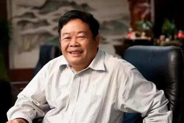 曹德旺个人资料及简介及学历 曹德旺个人资料及简介及学历